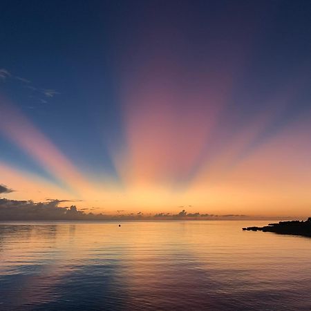 Le Fare Bleu Tiputa Rangiroa Appartement Buitenkant foto